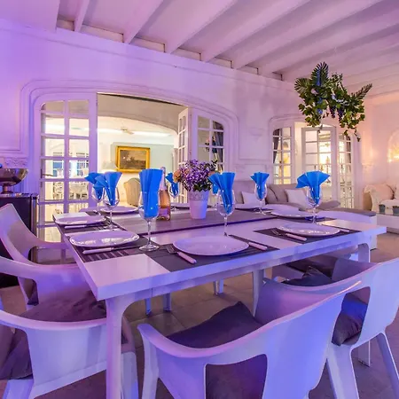 Venecia * 卡亚俄萨尔瓦赫