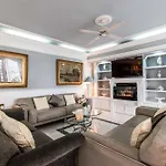 Vila Venecia Callao Salvaje