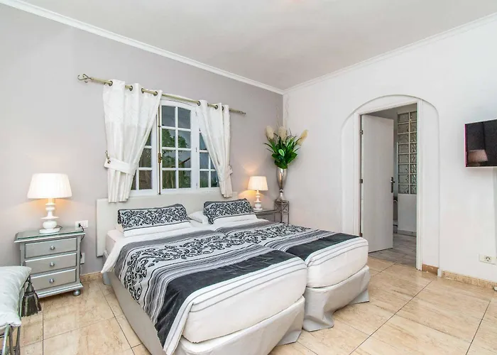 Venecia Villa Callao Salvaje